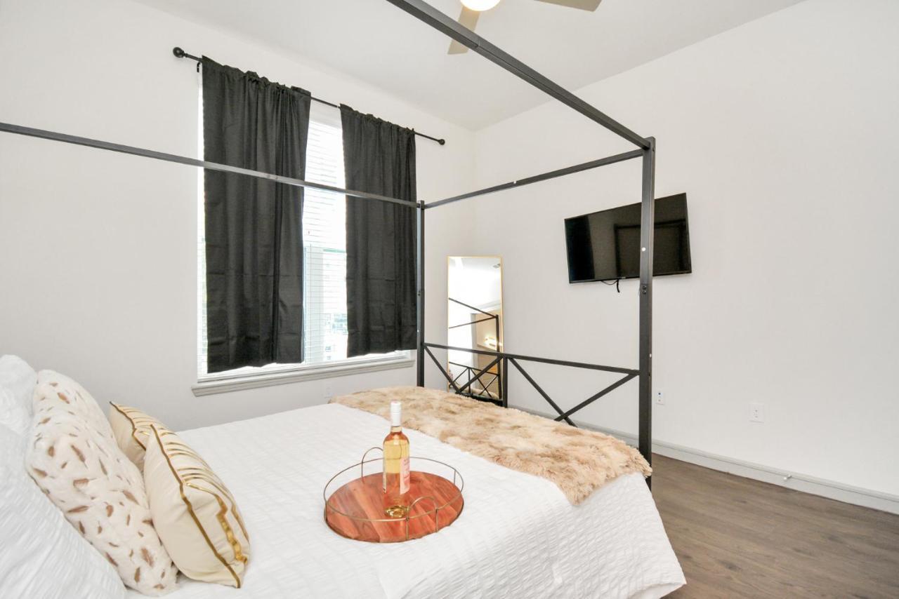 Elan Maison Smart Hub In The Heart Of Downtown Houstonアパートメント エクステリア 写真